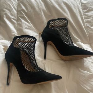 Jessica Simpson Black heels